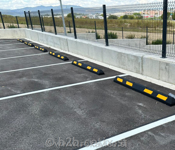 Parkirni omejevalec - 90 cm