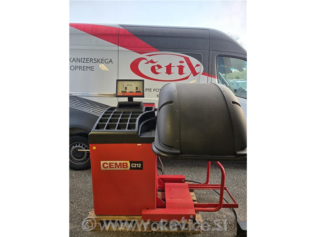 Tovorni centrirni stroj CEMB C212 - rabljen